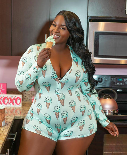 Plus Size One Piece Printed Romper Pajamas